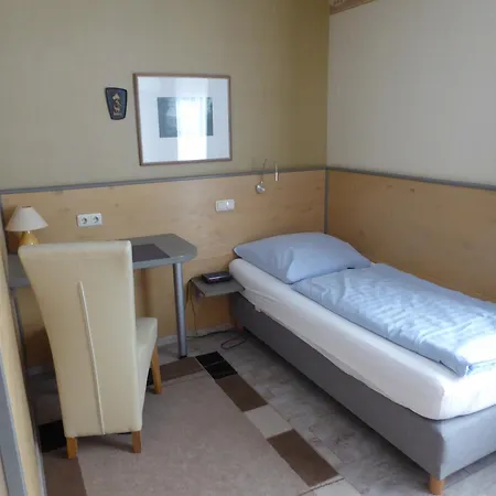 Hotel Auerose Garni Neu Kosenow