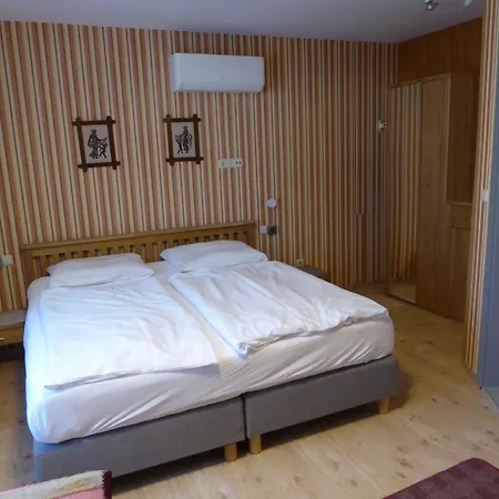 Landhotel Auerose Neu Kosenow